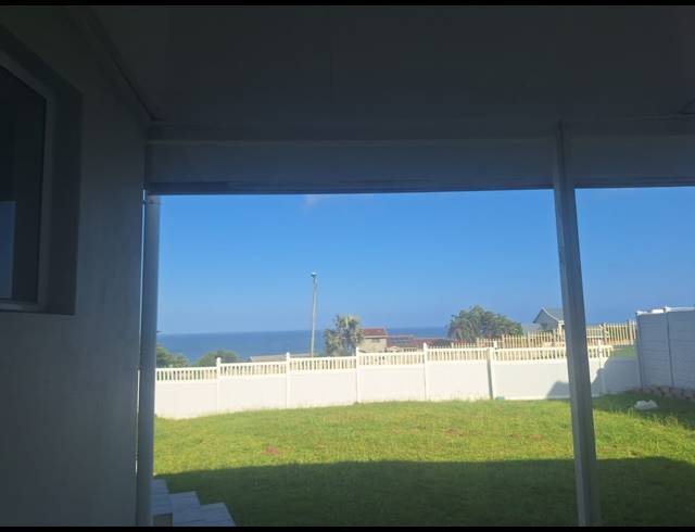 3 BEDROOM HOUSE FOR SALE IN MANABA BEACH